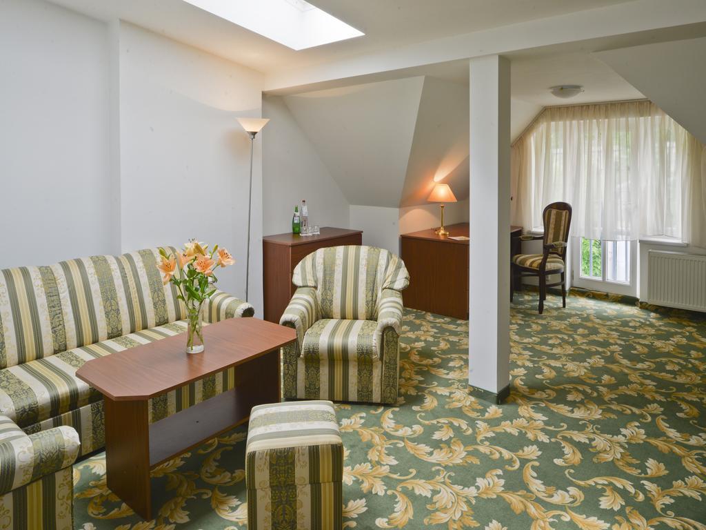 Ea Hotel Elefant Karlsbad Kamer foto