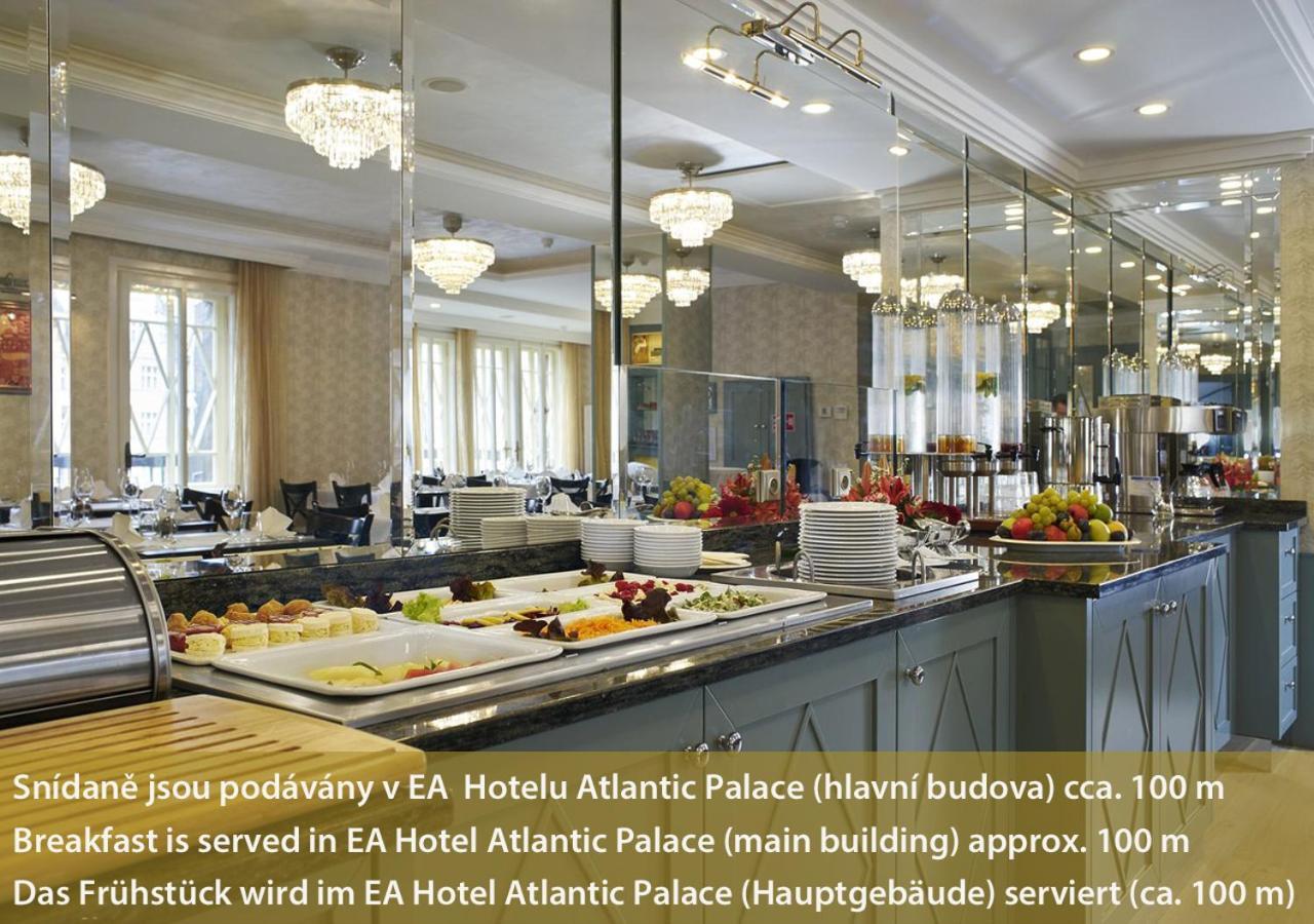 Ea Hotel Elefant Karlsbad Buitenkant foto